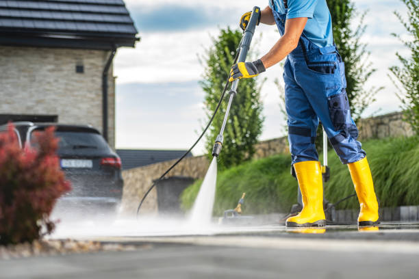 Best Sidewalk and Walkway Cleaning  in Concordia, KS